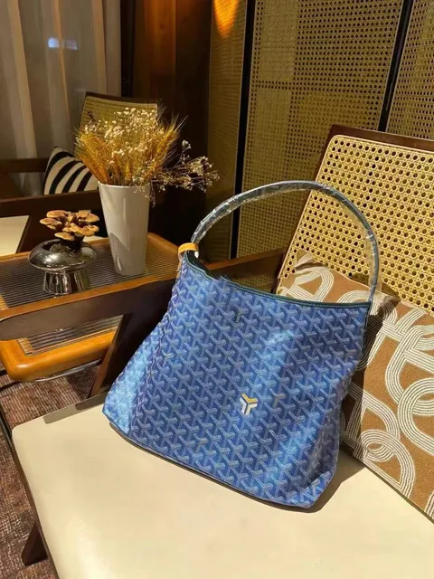 Goyard St. Louis Tote Monogram Canvas