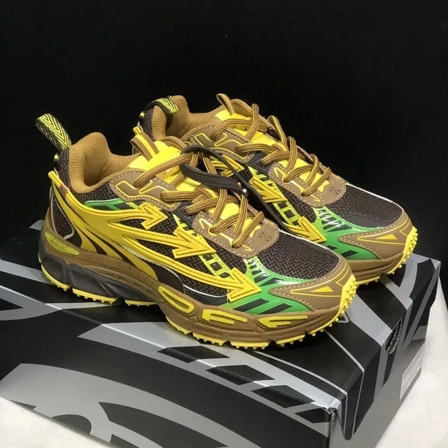 Off-White Runner Volt Brown Green