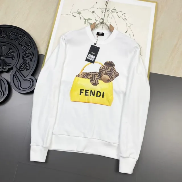 Fendi Crewneck Sweatshirt Bag and Bear Print