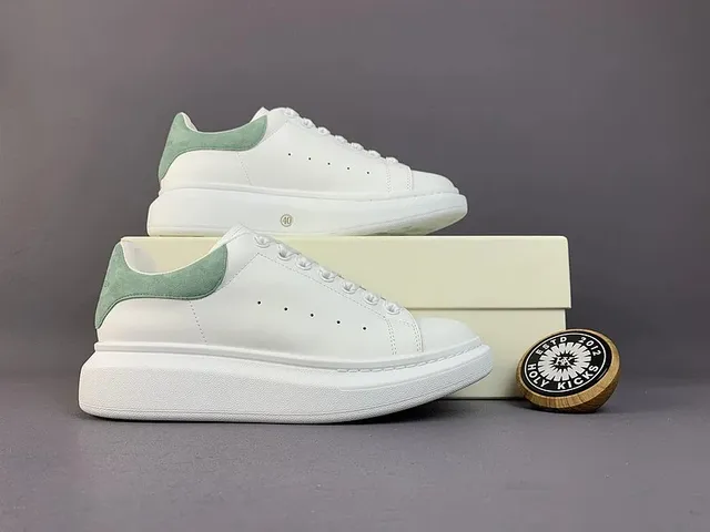 Alexander McQueen Oversized Sneaker