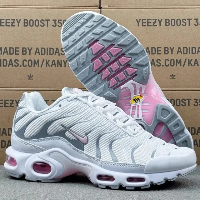 AIR MAX PIUS TN 白灰 HF0107-100