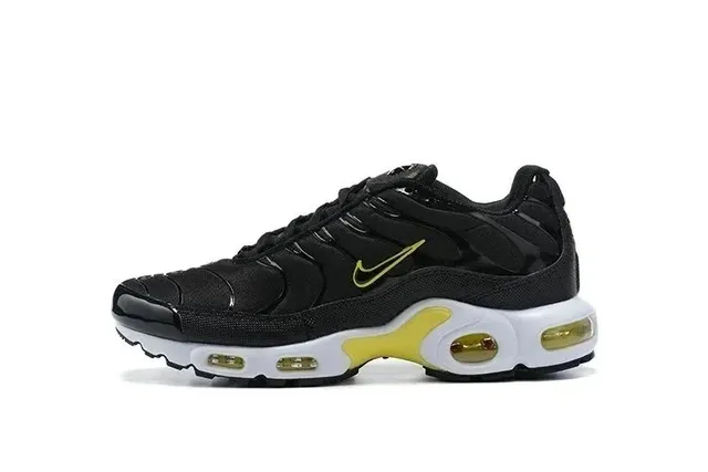 Nike Air Max Plus Black Volt