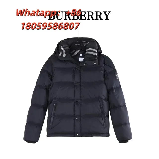 B家羽绒服黑色