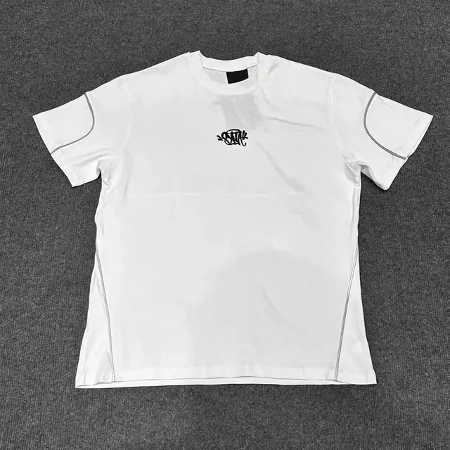 Syna World T-Shirt Graffiti Logo