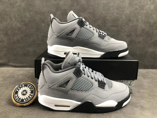 Air Jordan 4 Cool Grey