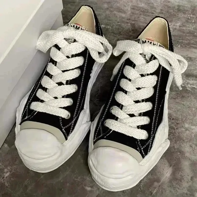 Visvim Folk Low Black/White