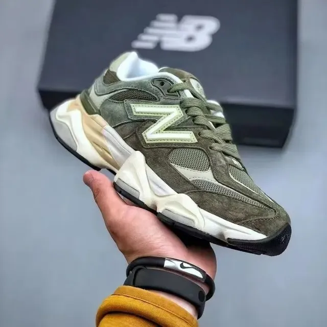 New Balance 9060 Olive