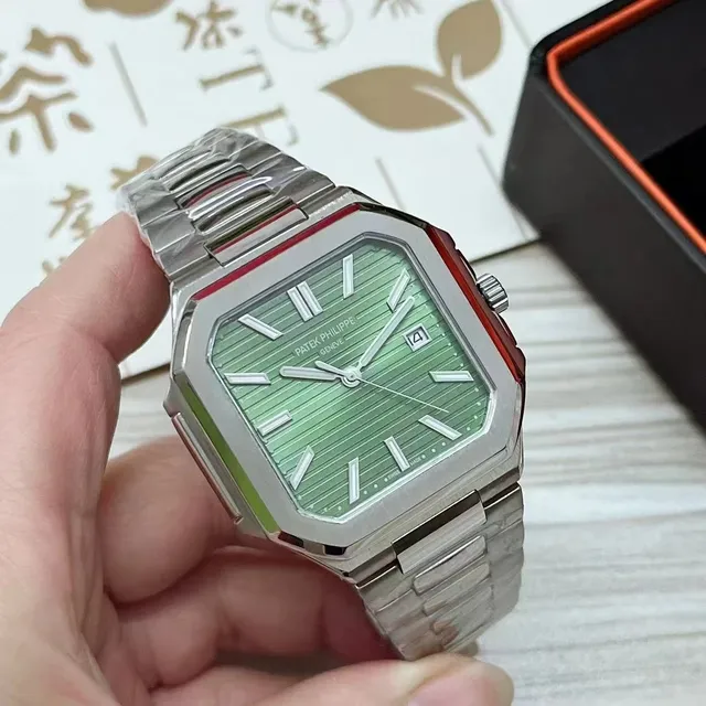 Patek Philippe Nautilus