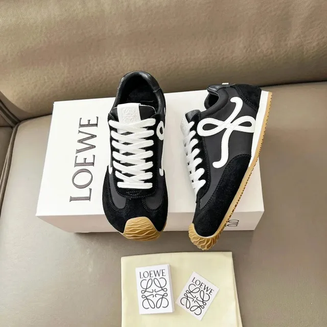 Loewe Puzzle Sneaker