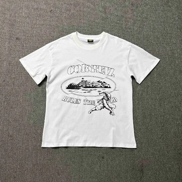 Graphic Tee Corteiz Rules The World Print