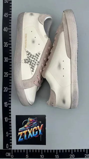 Golden Goose Super-Star Studded Star