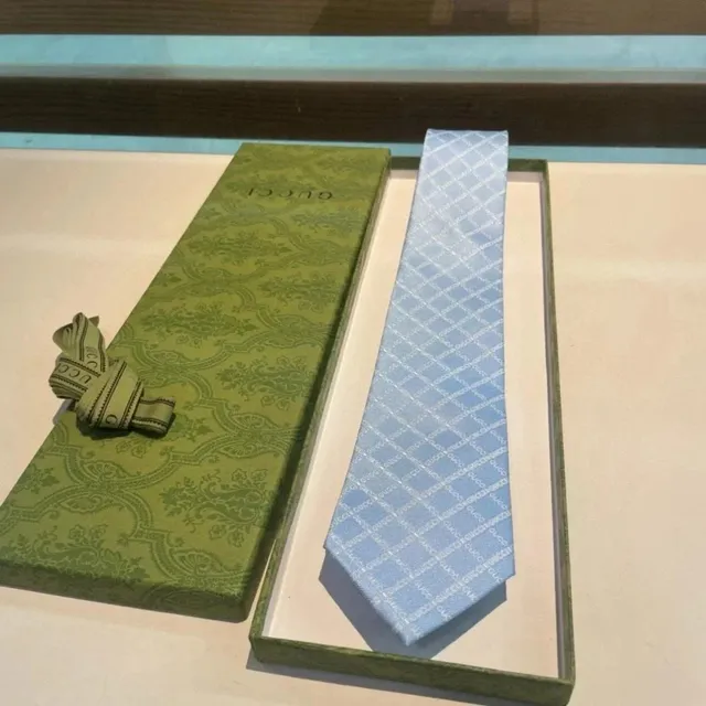 Gucci Necktie GG Diamond Pattern