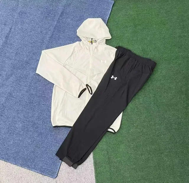 Under Armour Windbreaker and Joggers Set White/Black