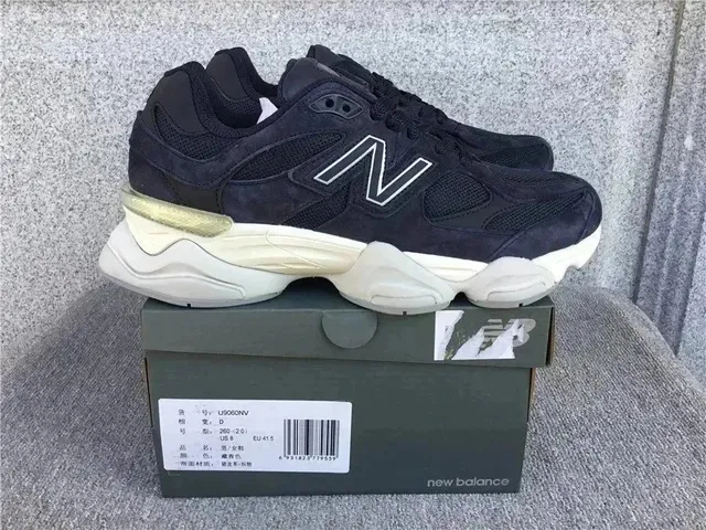 New Balance 9060 Black/White