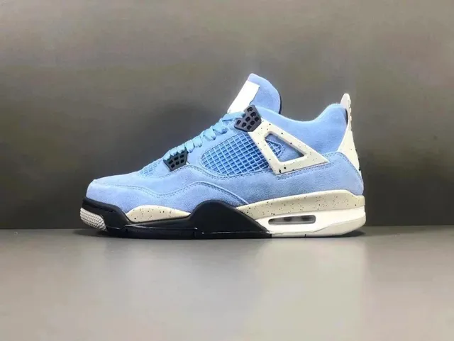 Air Jordan 4