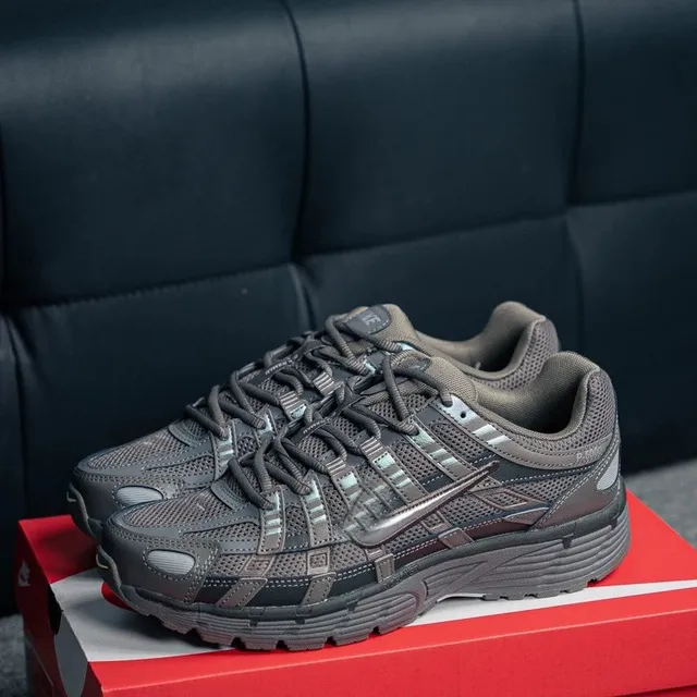 Nike Air Max Plus Dark Smoke