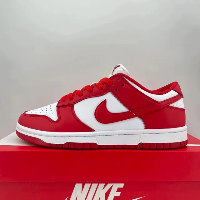 Nike Dunk Low University Red