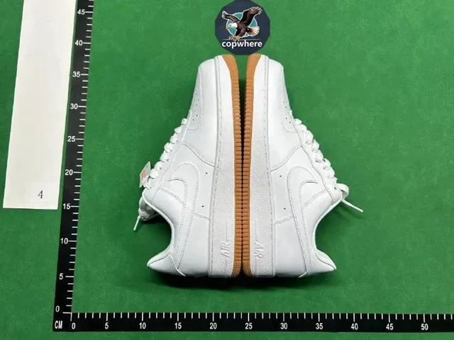 Nike Air Force 1 Low Gum Sole