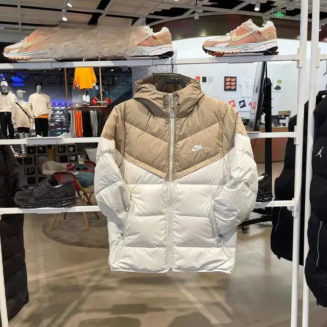 Nike Windrunner Jacket Color-Blocked
