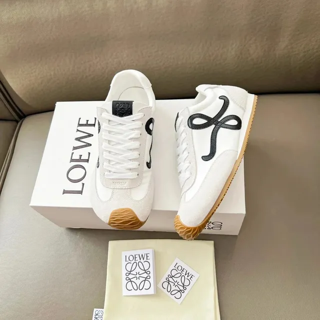 Loewe Puzzle Sneaker