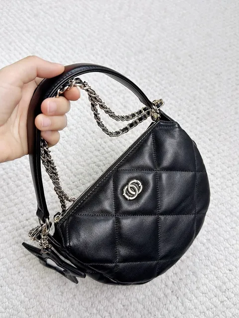Chanel 19 Quilted Leather