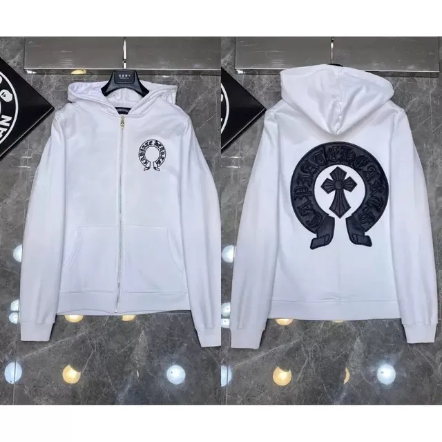32 (Zipper)