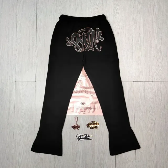 Syna World Flared Sweatpants Graffiti Logo