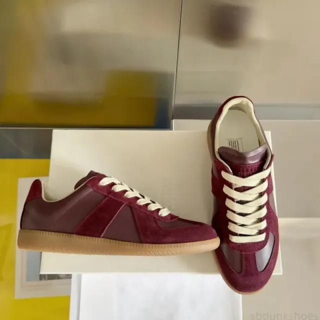 Maison Margiela Future Sneaker Bordeaux Suede