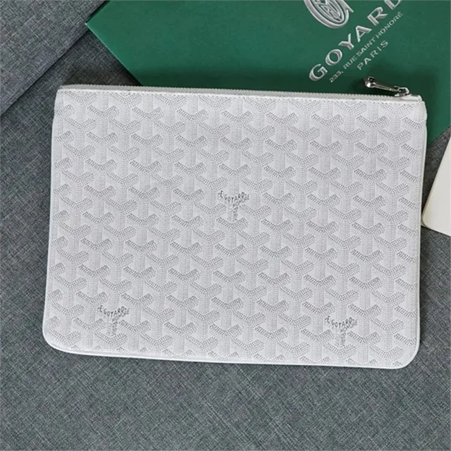Goyard Clutch White Chevron