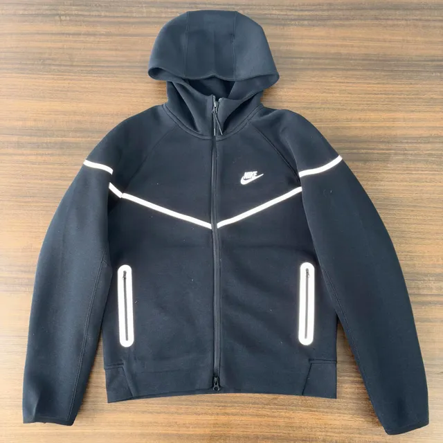 Nike Tech Fleece Hoodie Reflective Stripe
