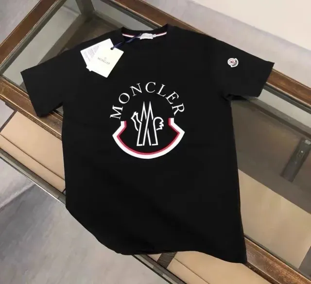 Moncler Logo T-Shirt Embroidered Logo