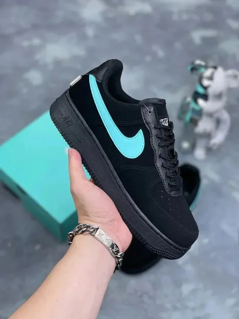 Nike × Tiffany & Co. Air Force 1 Low Tiffany Blue Swoosh