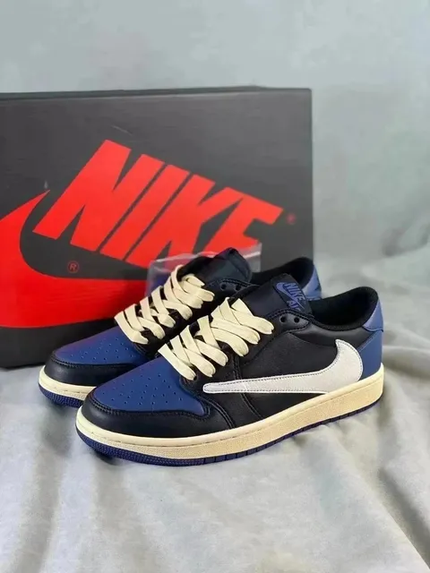 Air Jordan 1 Low