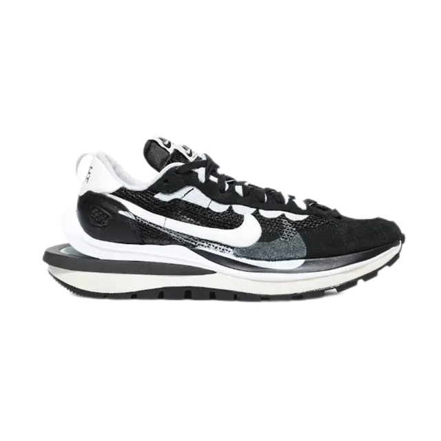 Nike × Sacai LDWaffle Black White