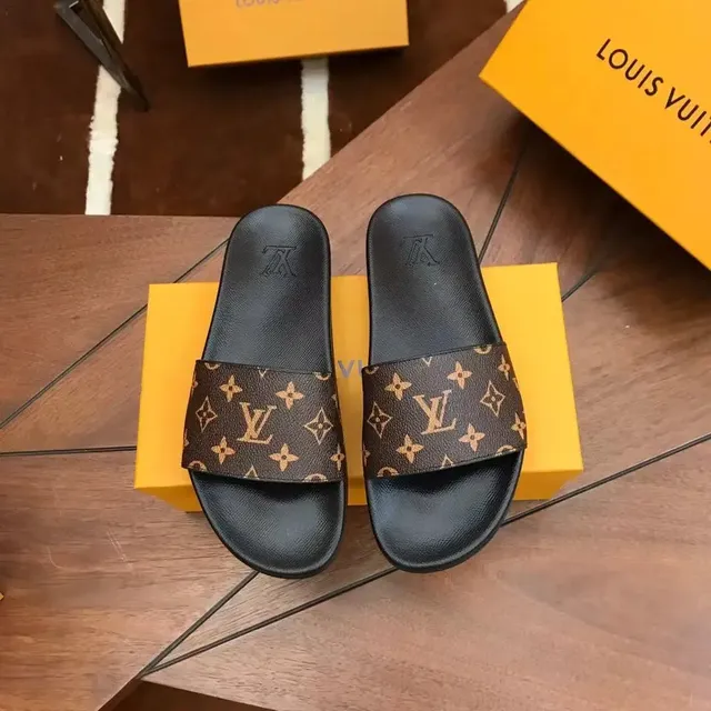 Louis Vuitton Slide Sandals Monogram Canvas