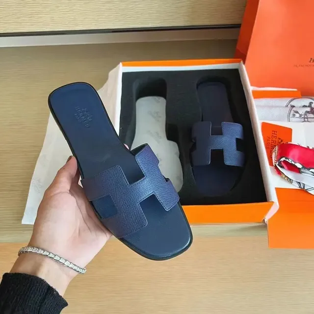 Hermès Oran Sandal Epsom Leather