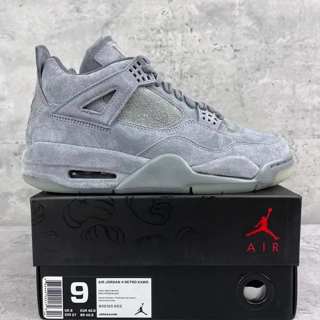 4 Kaws 灰 AJ4 930155-003