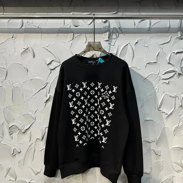 Louis Vuitton Crewneck Sweatshirt Monogram Print
