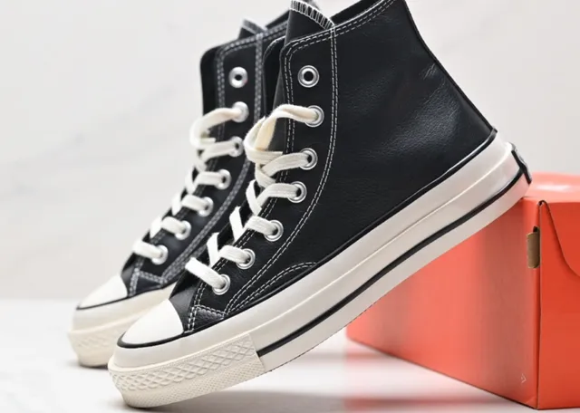 Converse Chuck Taylor All Star 70 Black and White