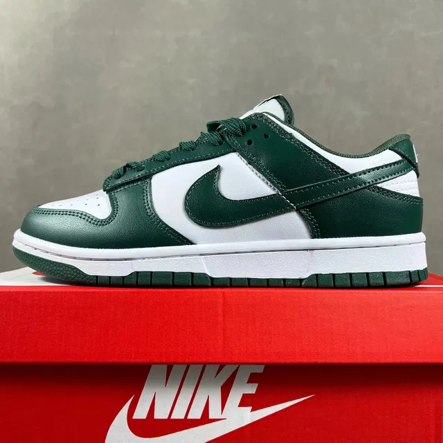 Nike Dunk Low Pine Green