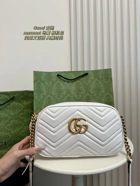 Gucci GG Marmont Camera Bag Quilted Chevron