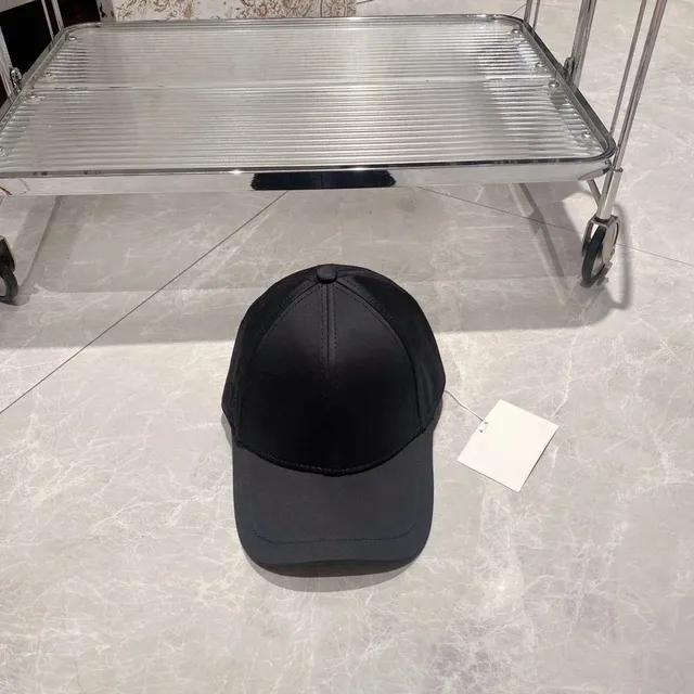 Baseball Cap Two-Tone