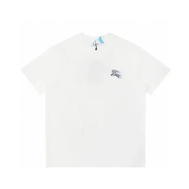 Burberry Logo Print T-Shirt Equestrian Knight