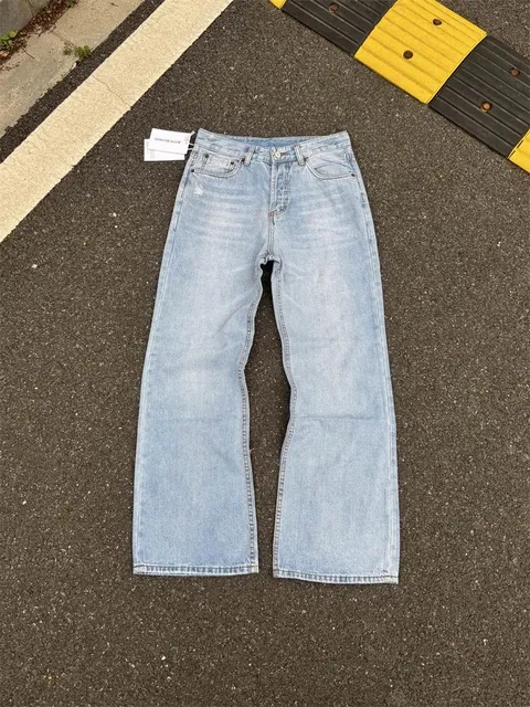 Levi's 501 Original Fit Light Wash