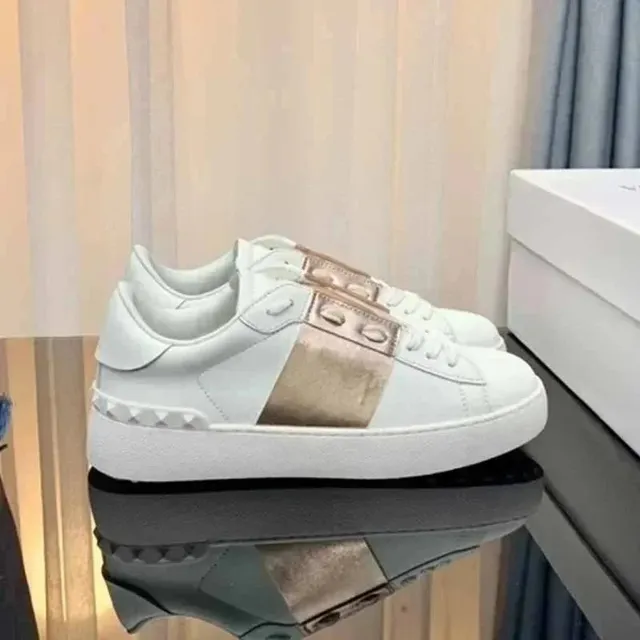 Valentino Rockstud Sneaker Metallic Panel