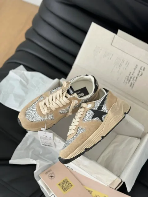 Golden Goose Superstar Glitter Star