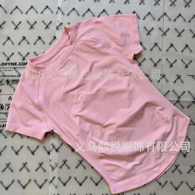 Short-Sleeve Top Ribbed Crewneck