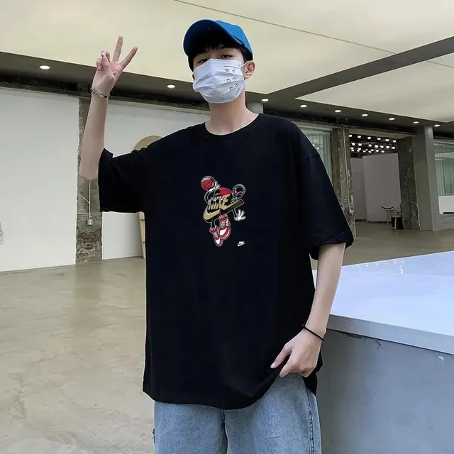 Nike Graphic T-Shirt Basketball Print