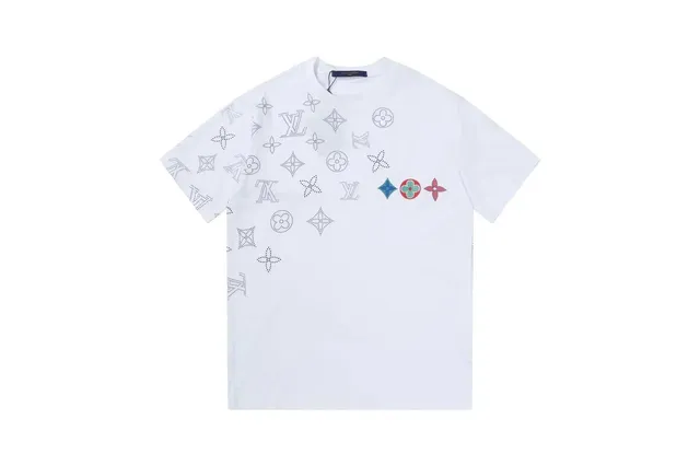 Louis Vuitton T-Shirt Monogram Print