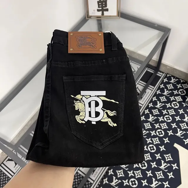 Burberry Logo Jeans Monogram Pocket